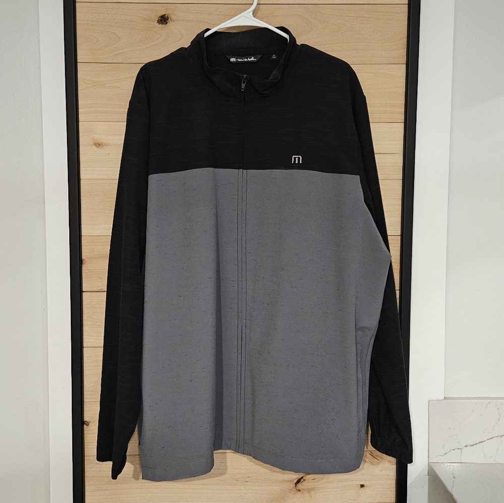 Travis Mathew jacket XXL